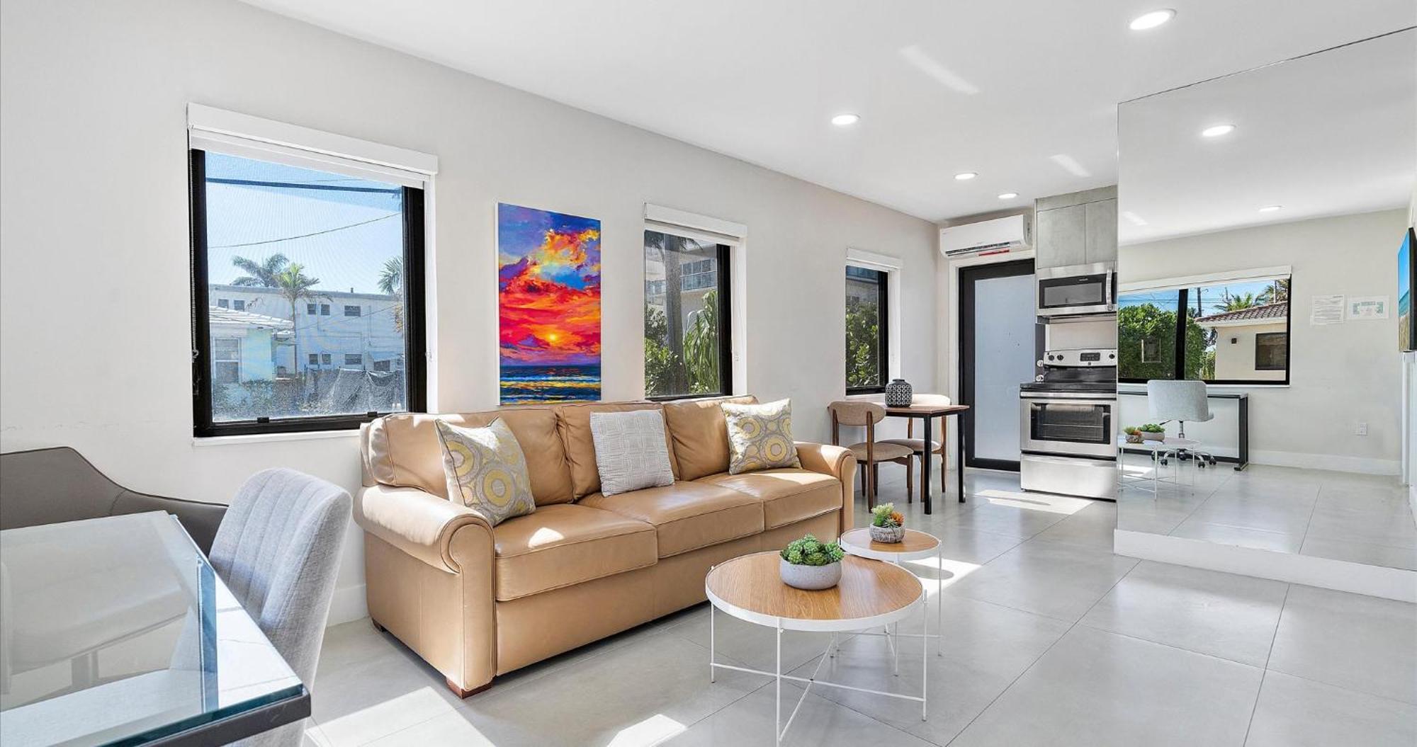 Walnut By The Sea Apartment Холивуд Стая снимка